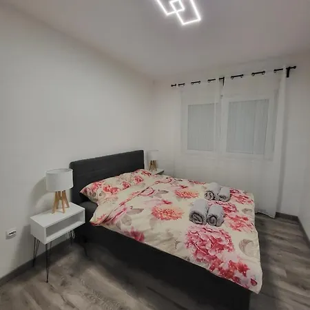 Felix Apartman Zajecar Exterior photo